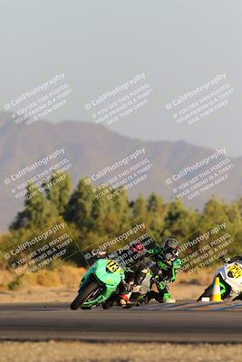 media/Nov-19-2023-CVMA (Sun) [[1f3d1b7ccb]]/Race 17 Amateur Supersport Middleweight/